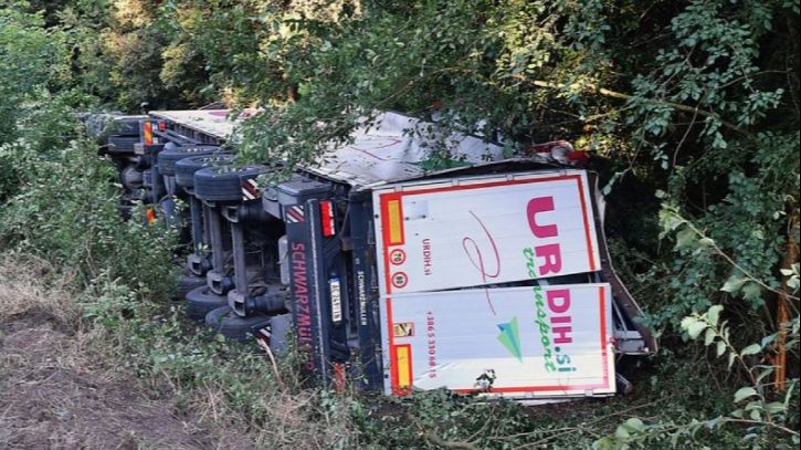 Vozač kamiona iz BIH povrijeđen u Italiji: Izgubio kontrolu i sletio s puta